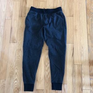 Men’s large Jockey fitted joggers